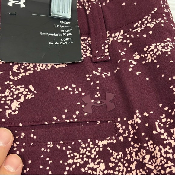 Under Armour Men’s Burgundy Printed Golf Shorts Size 40 NWT - Picture 9 of 14